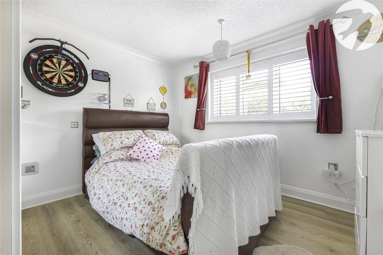 2 bedroom bungalow for sale in Strood | Robinson Michael & Jackson
