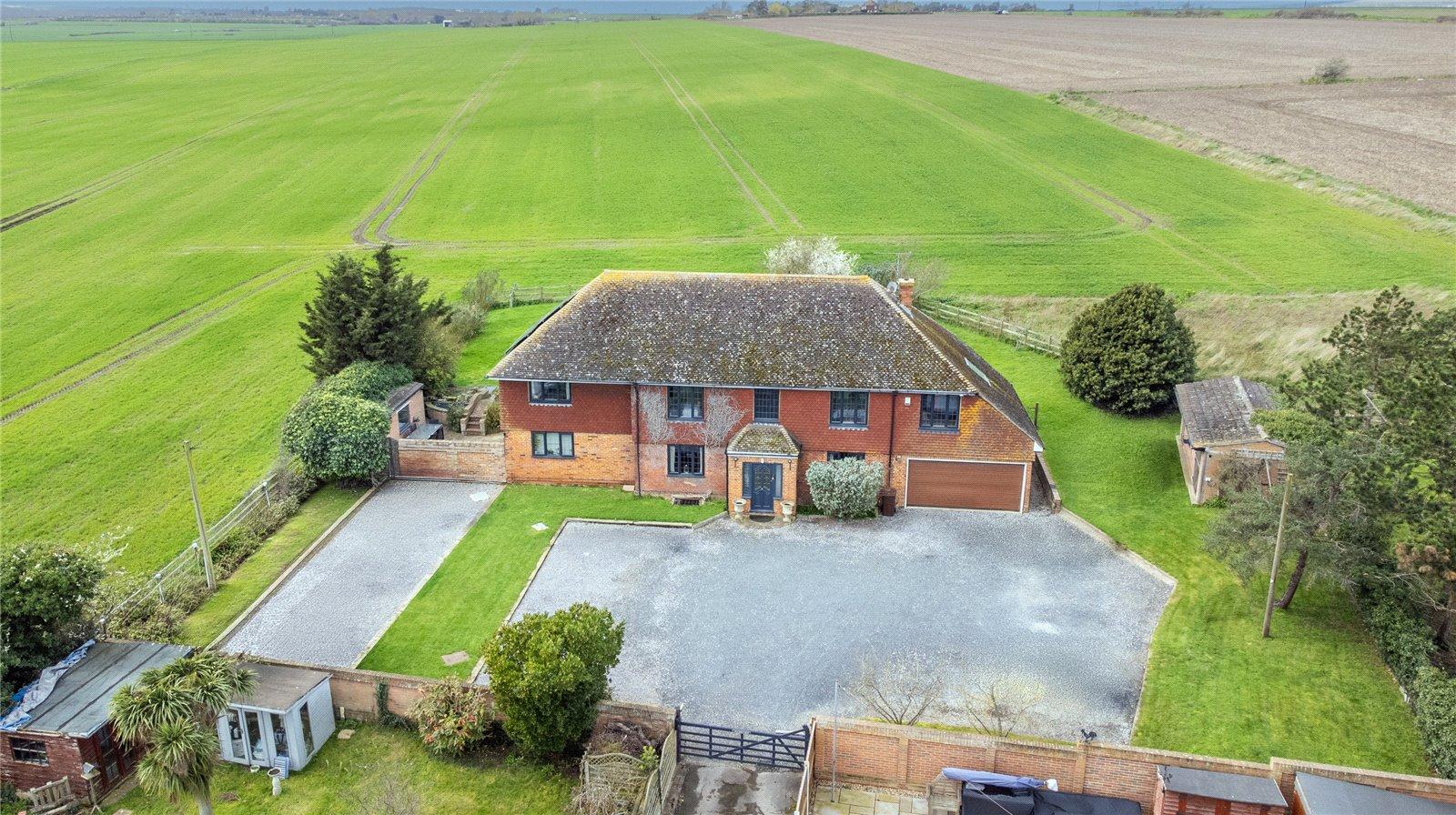 6 bedroom house for sale in Allhallows | Robinson Michael & Jackson