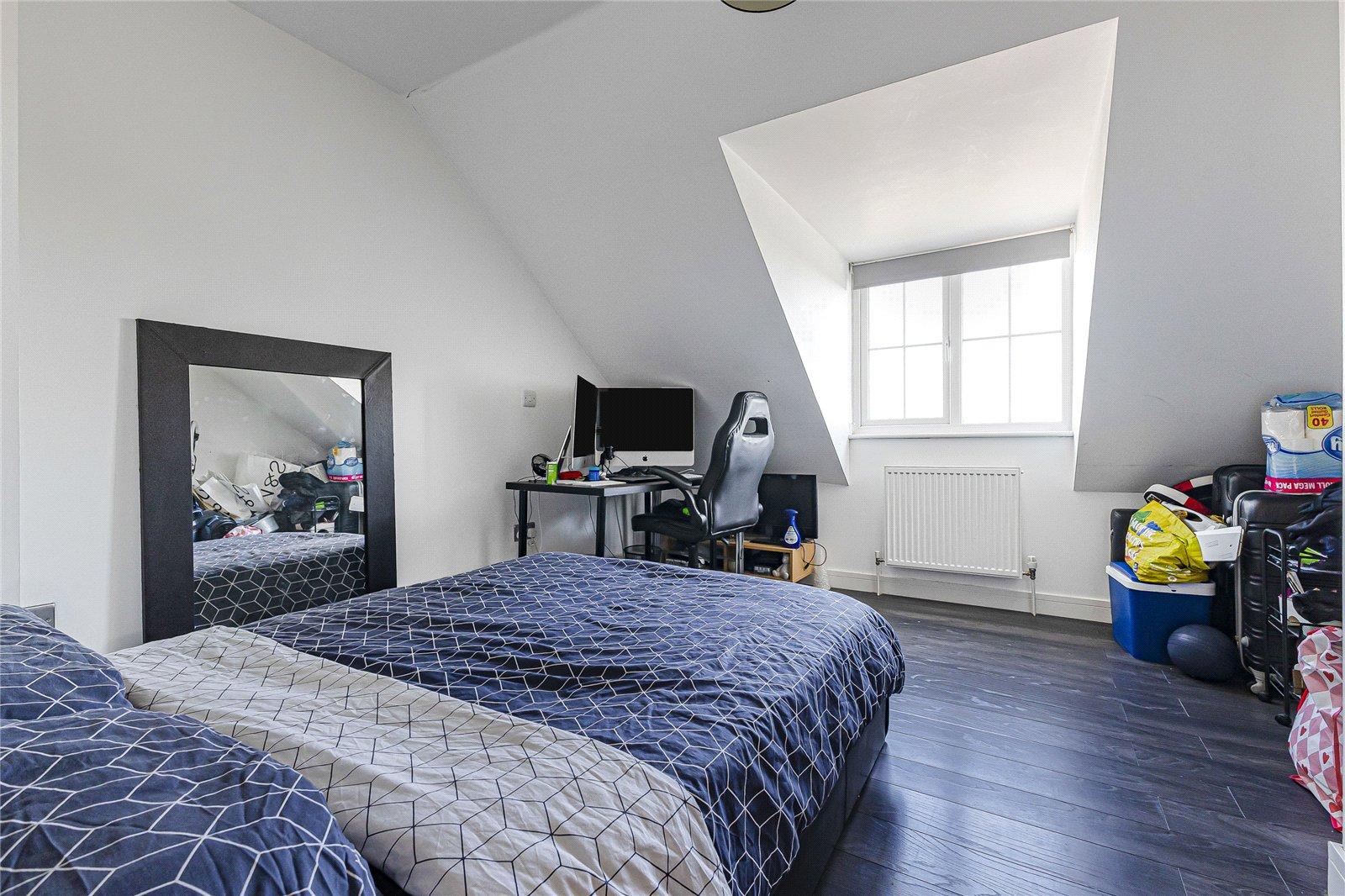 3 bedroom property for sale in Rochester | Robinson Michael & Jackson