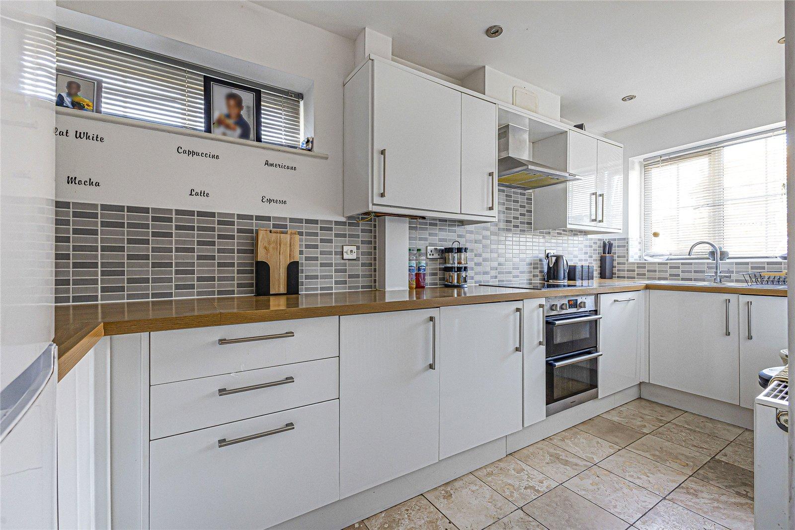 3 bedroom property for sale in Rochester | Robinson Michael & Jackson