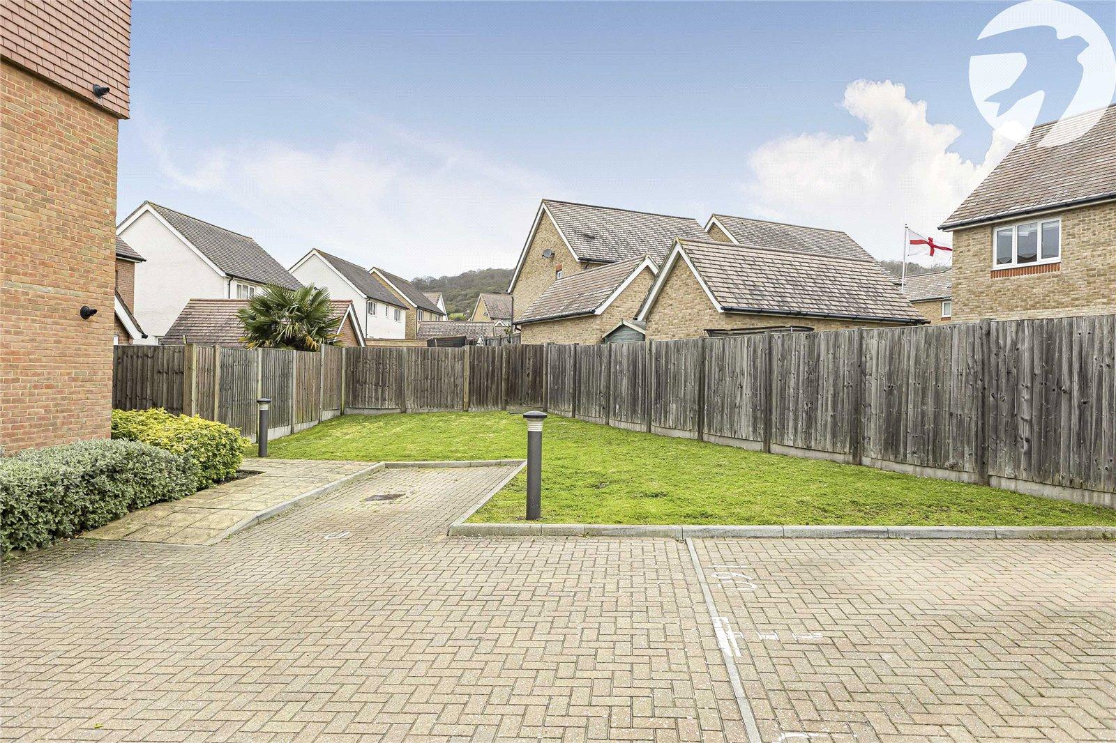 2 bedroom property for sale in Halling | Robinson Michael & Jackson