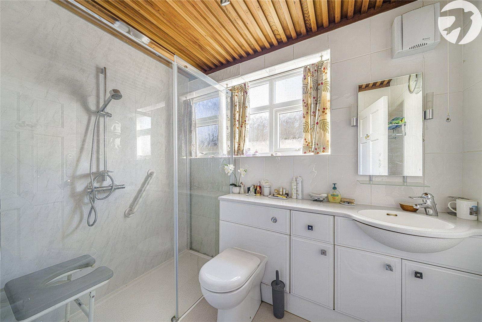 3 bedroom house for sale in High Halstow | Robinson Michael & Jackson