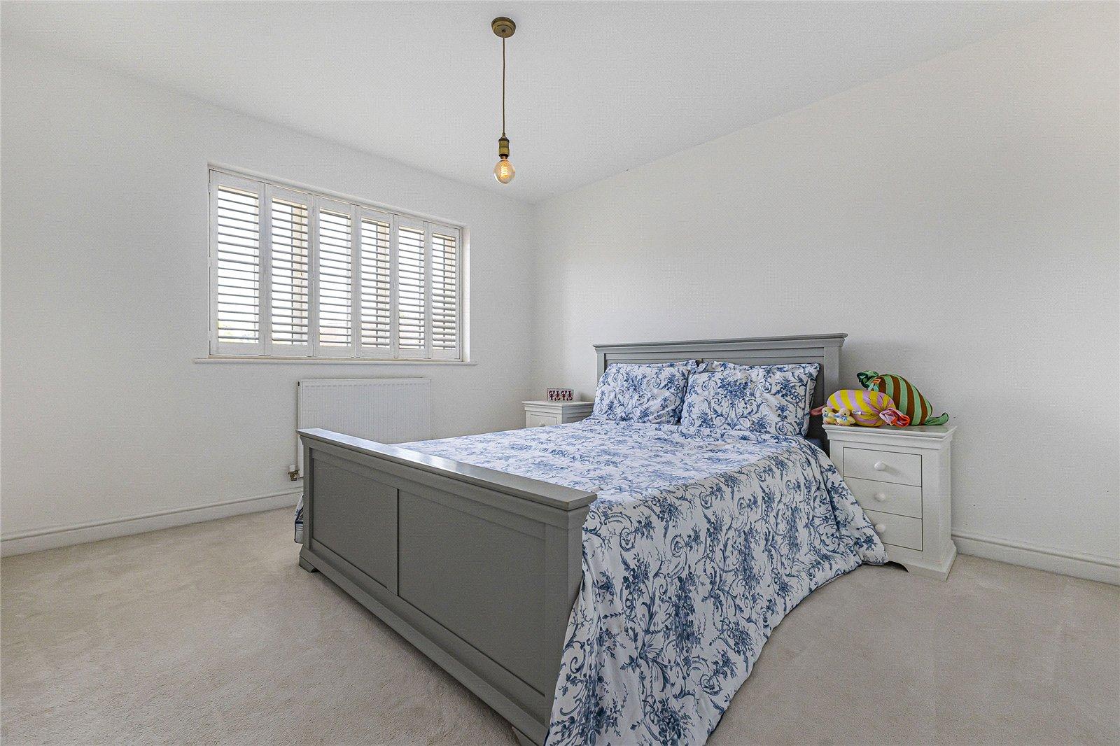 3 bedroom house for sale in Cliffe Woods | Robinson Michael & Jackson