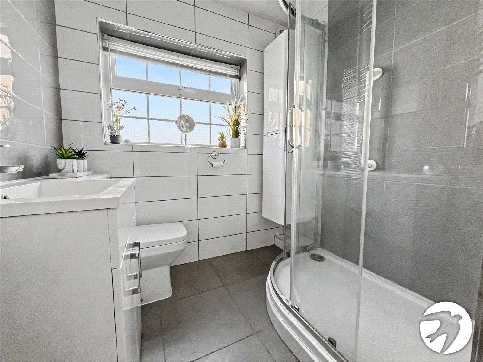 3 bedroom bungalow for sale in Rochester | Robinson Michael & Jackson