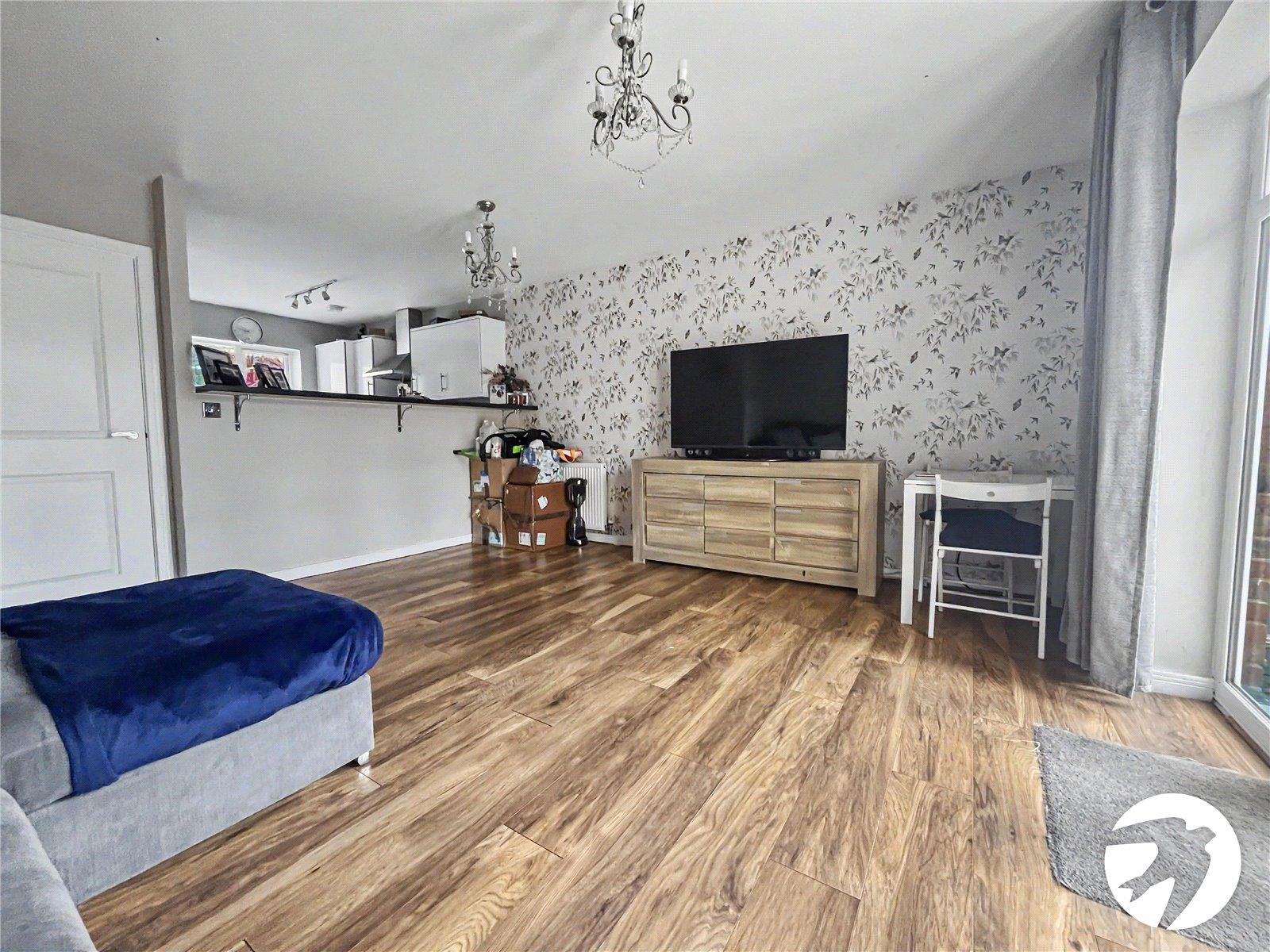 2 bedroom house for sale in Hoo | Robinson Michael & Jackson