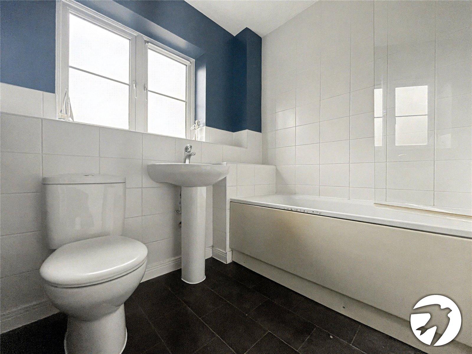 2 bedroom house for sale in Hoo | Robinson Michael & Jackson