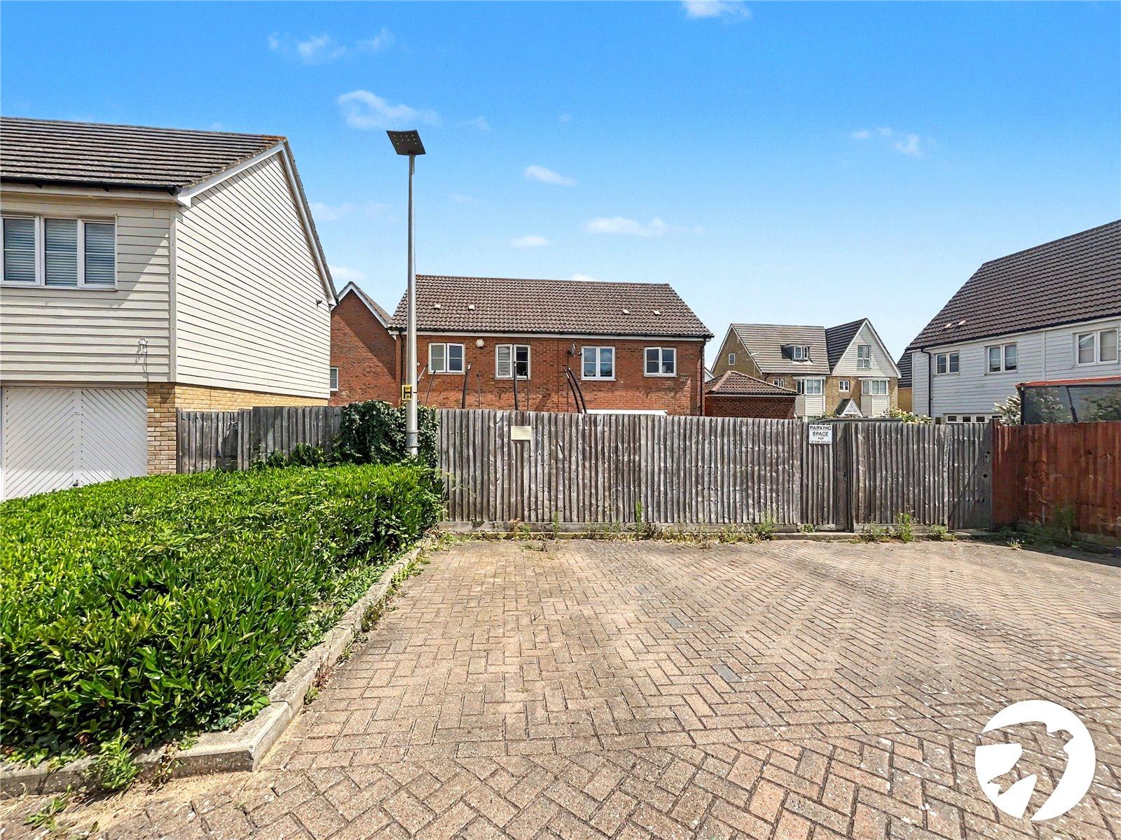 2 bedroom house for sale in Hoo | Robinson Michael & Jackson