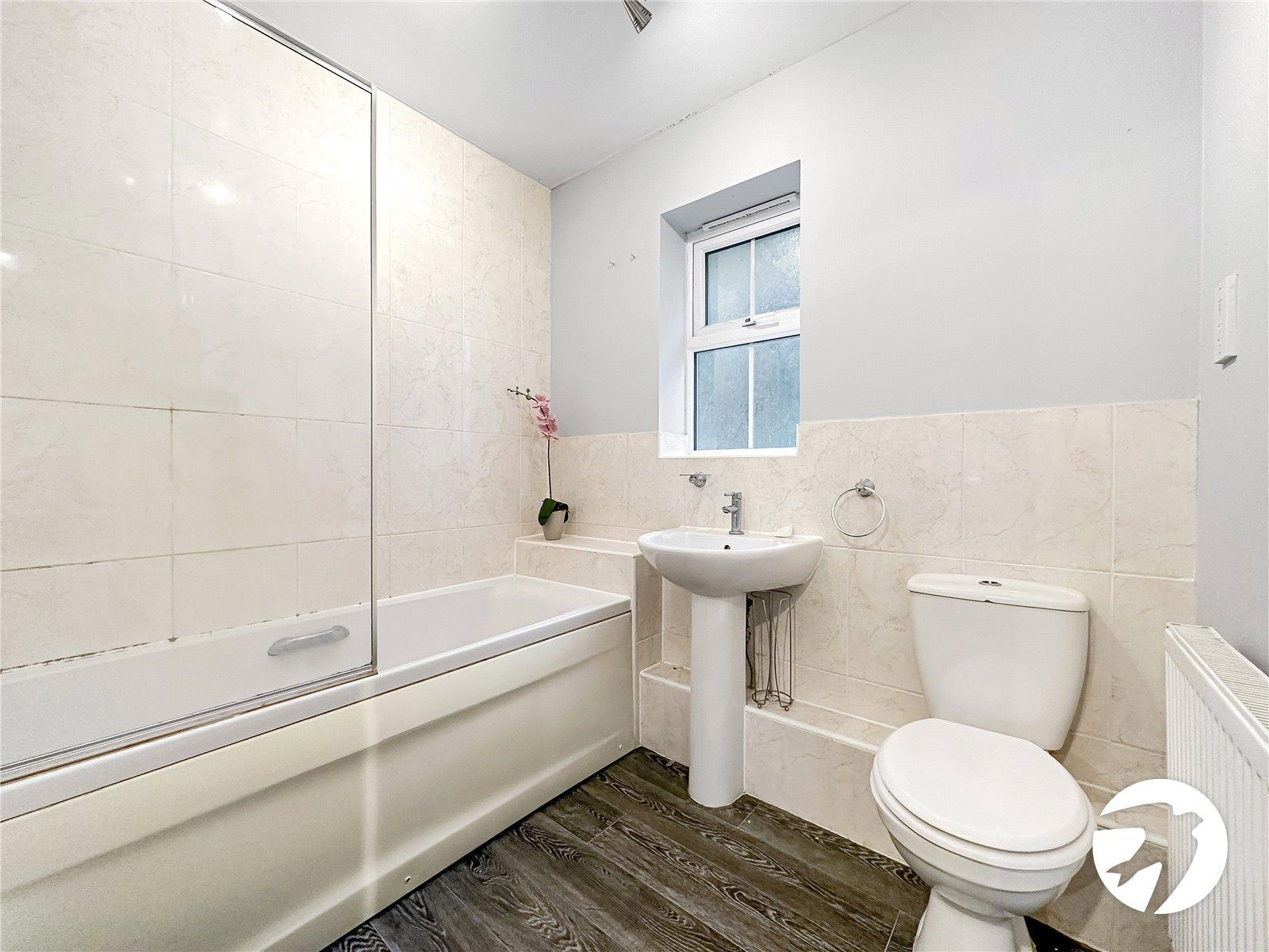2 bedroom property for sale in Chattenden | Robinson Michael & Jackson