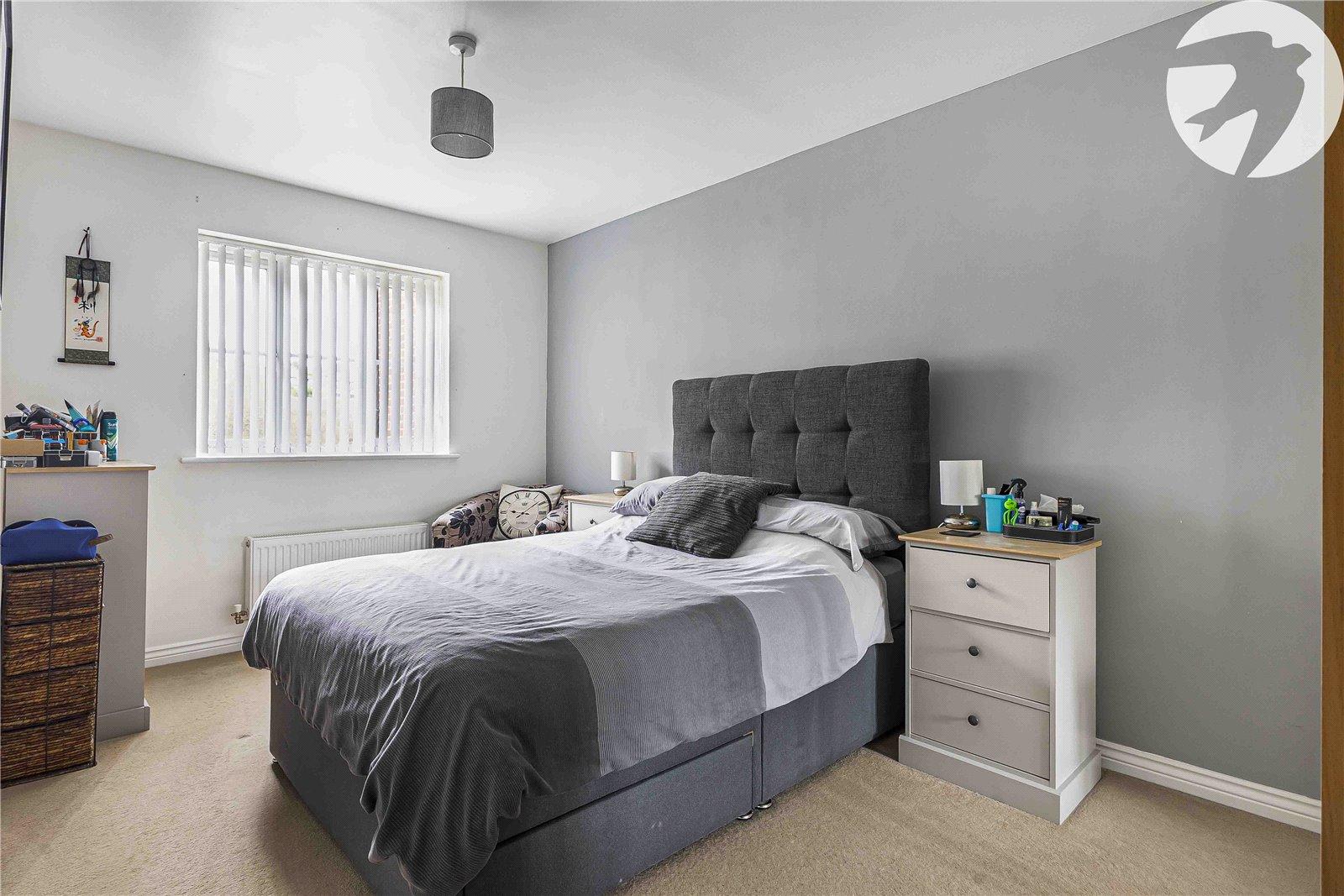 2 bedroom property for sale in Silver Streak Way | Robinson Michael & Jackson