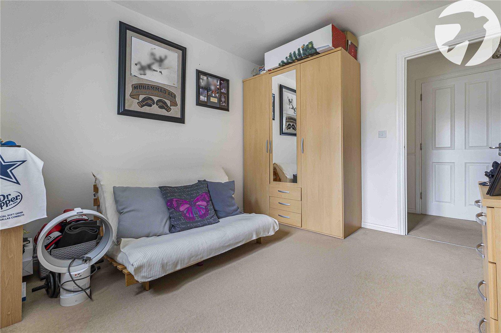 2 bedroom property for sale in Silver Streak Way | Robinson Michael & Jackson