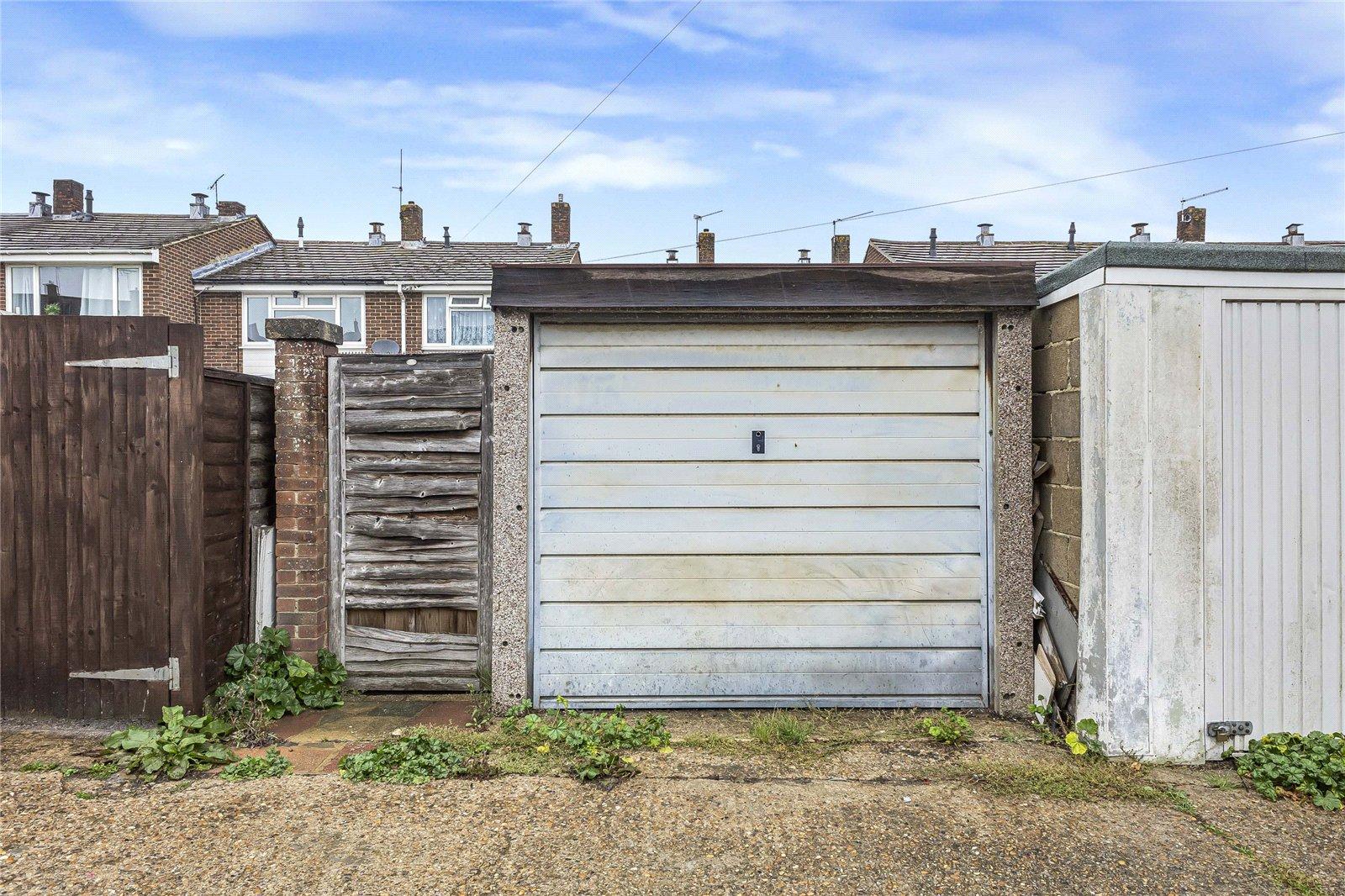 2 bedroom house for sale in Rochester | Robinson Michael & Jackson