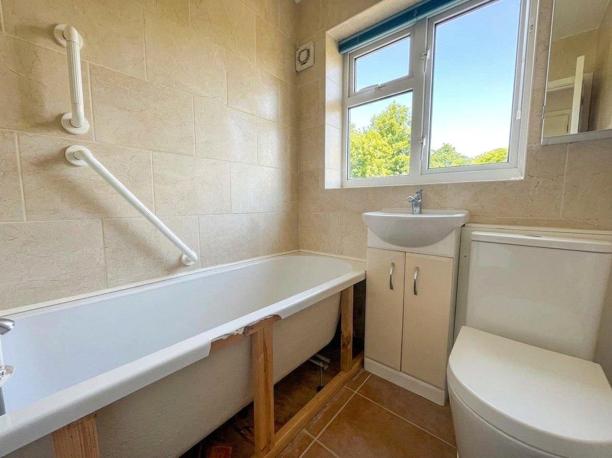3 bedroom house for sale in Rochester | Robinson Michael & Jackson