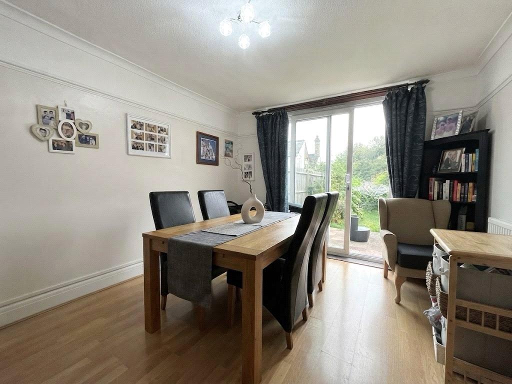 3 bedroom house for sale in Strood | Robinson Michael & Jackson
