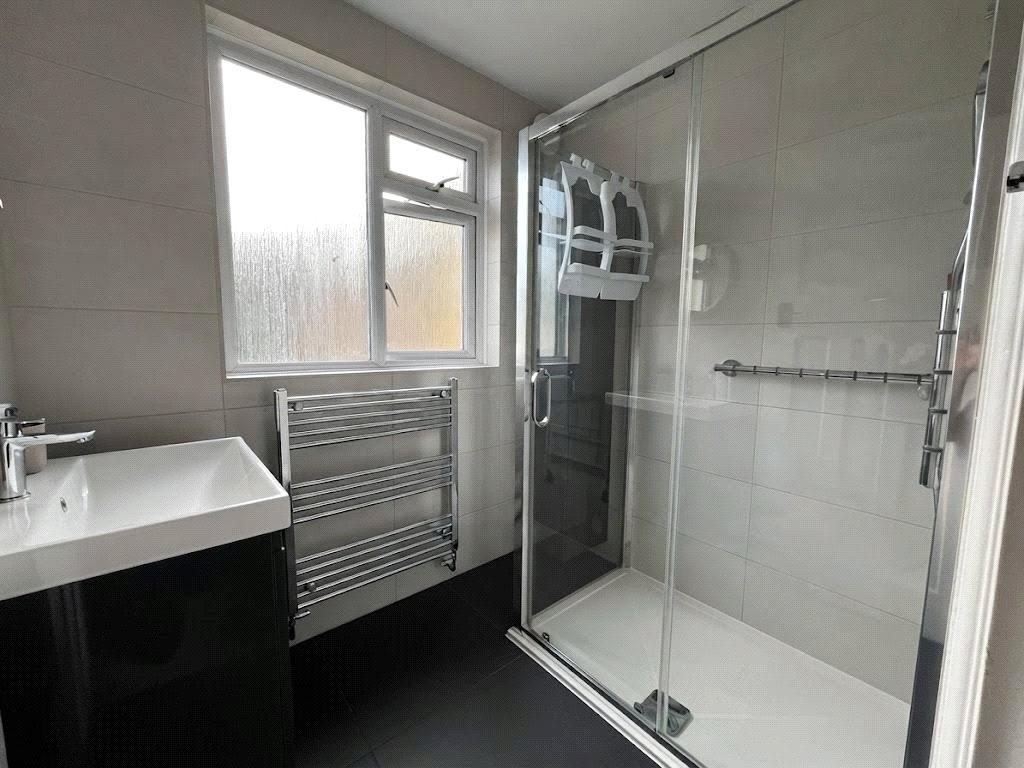 3 bedroom house for sale in Strood | Robinson Michael & Jackson