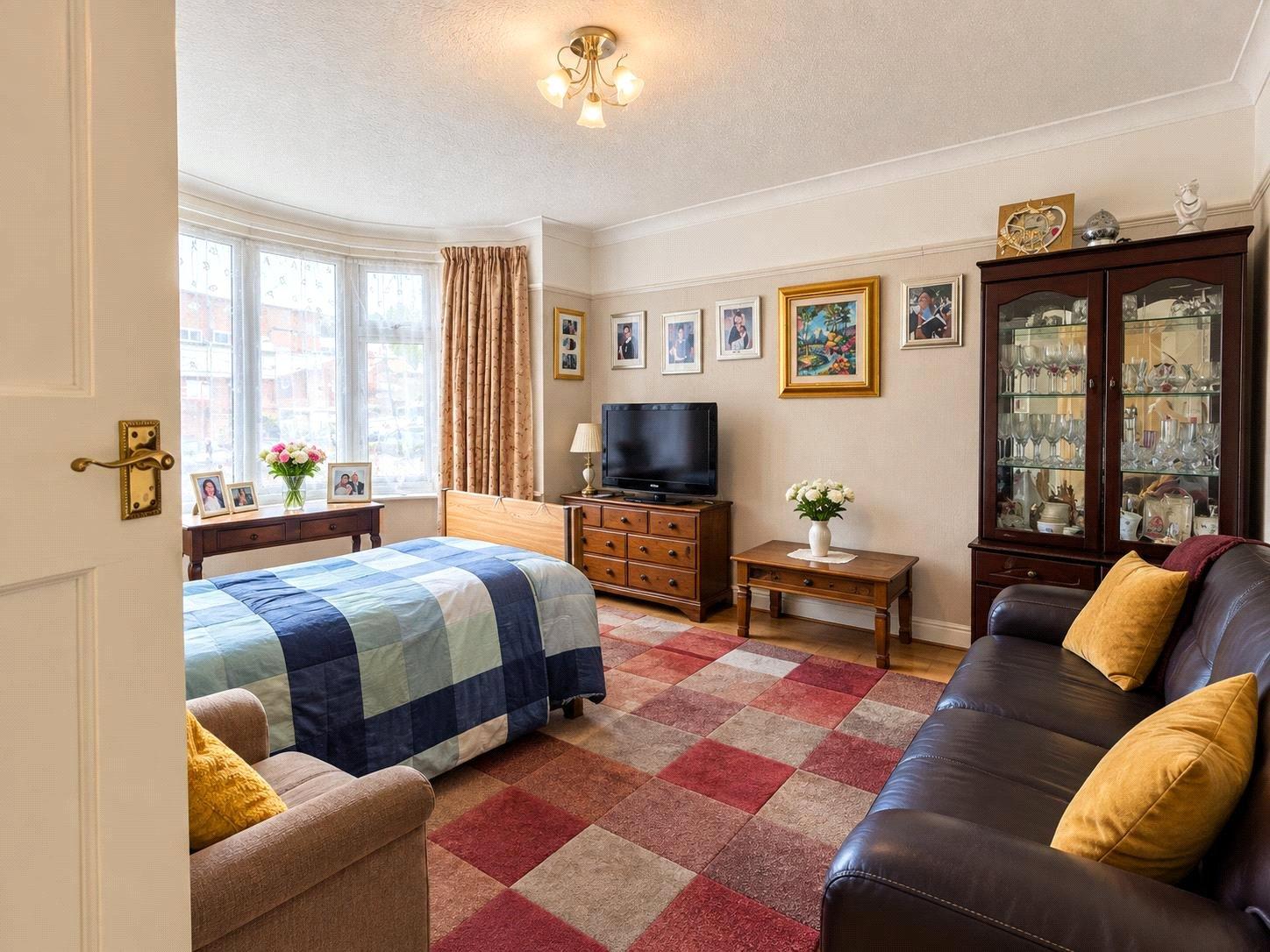 3 bedroom house for sale in Strood | Robinson Michael & Jackson