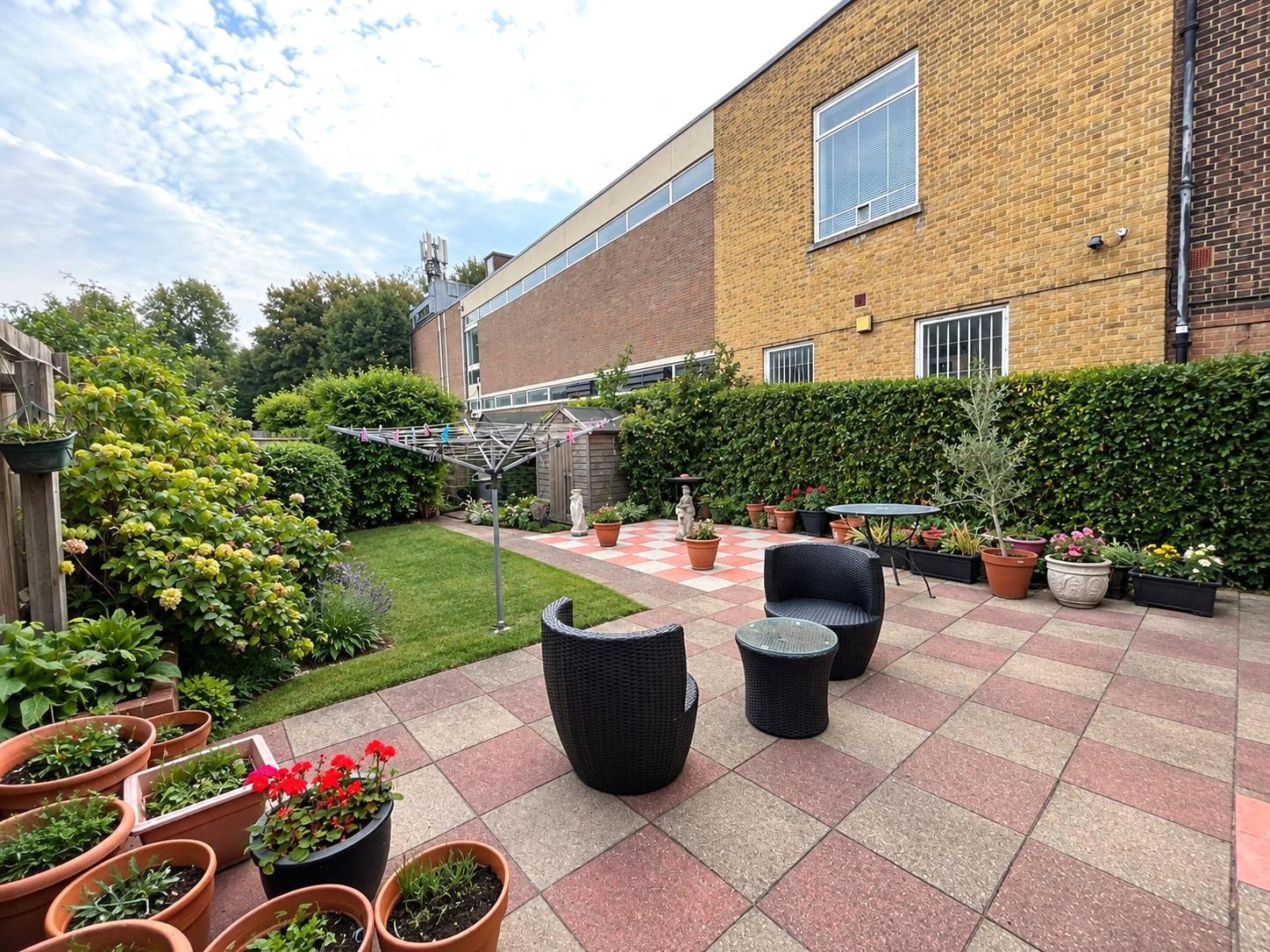3 bedroom house for sale in Strood | Robinson Michael & Jackson