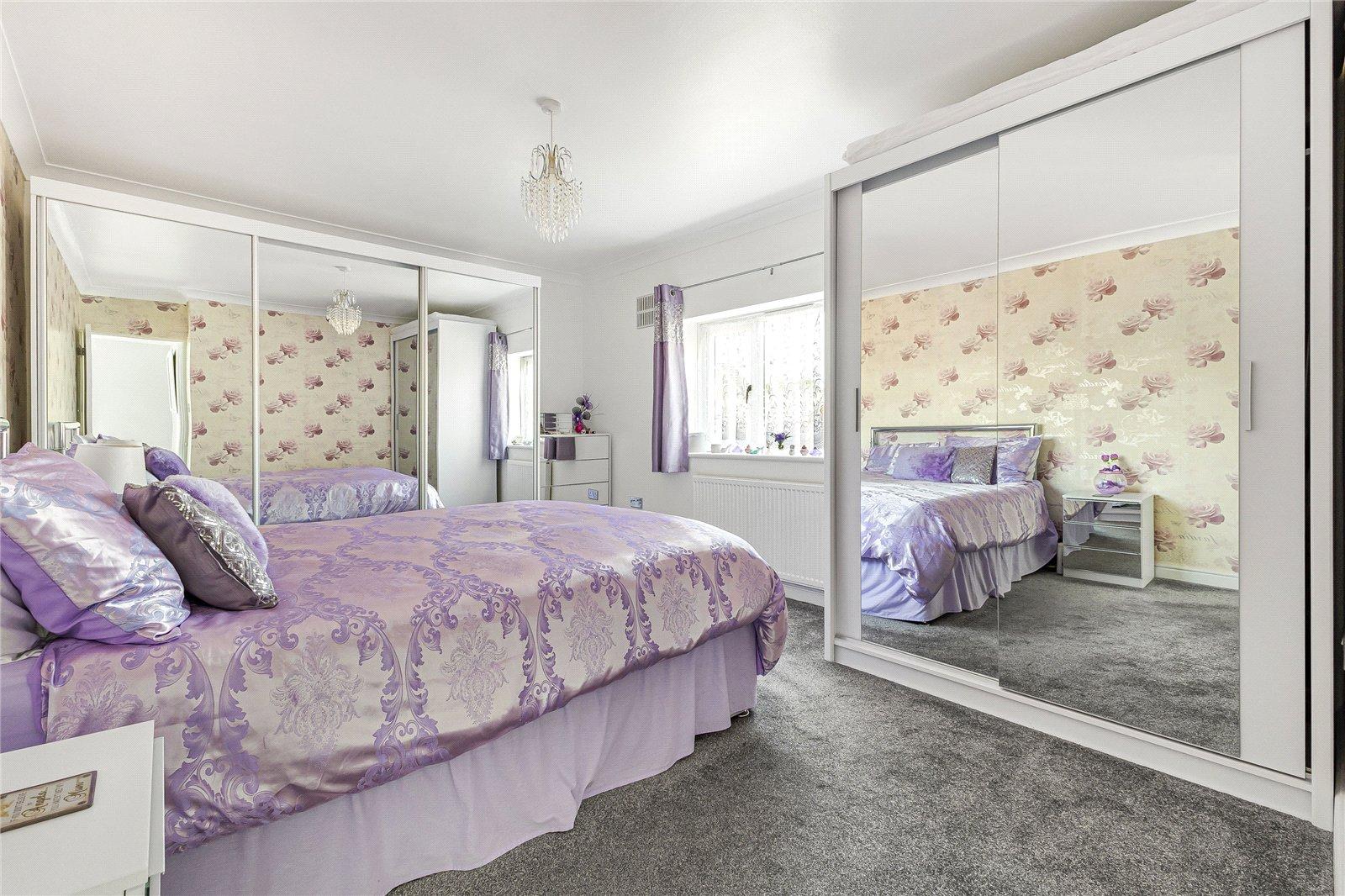 2 bedroom bungalow for sale in Rochester | Robinson Michael & Jackson