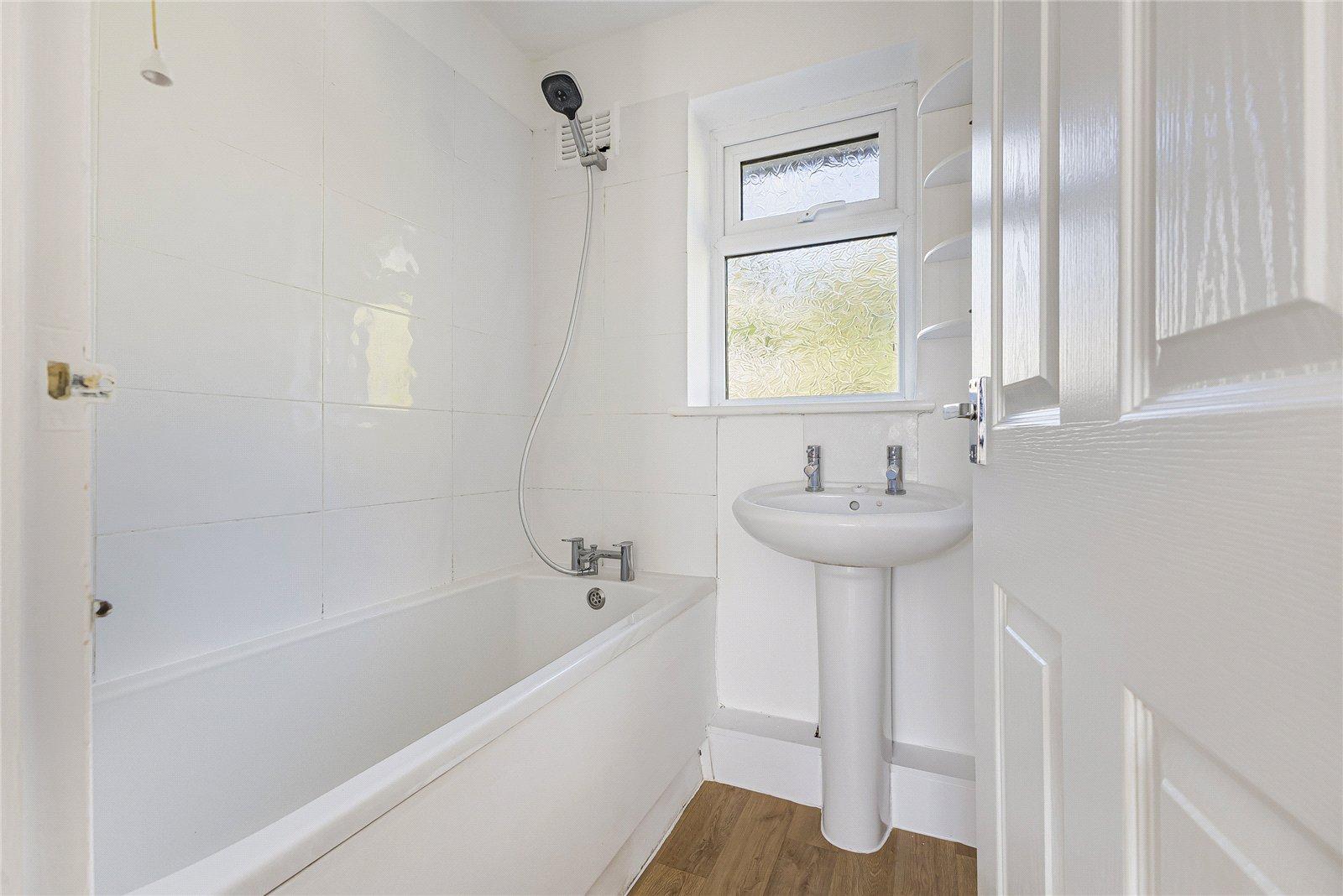3 bedroom house for sale in Rochester | Robinson Michael & Jackson