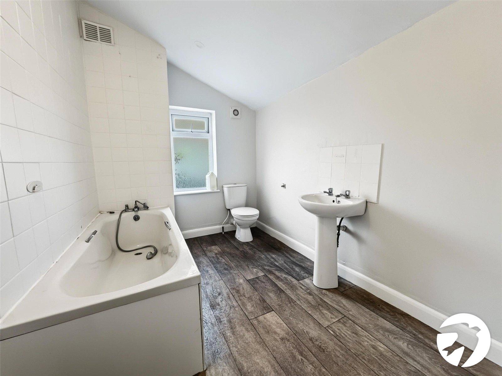 2 bedroom house for sale in Chatham | Robinson Michael & Jackson