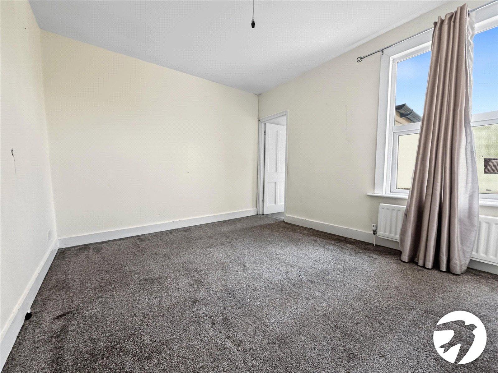2 bedroom house for sale in Chatham | Robinson Michael & Jackson