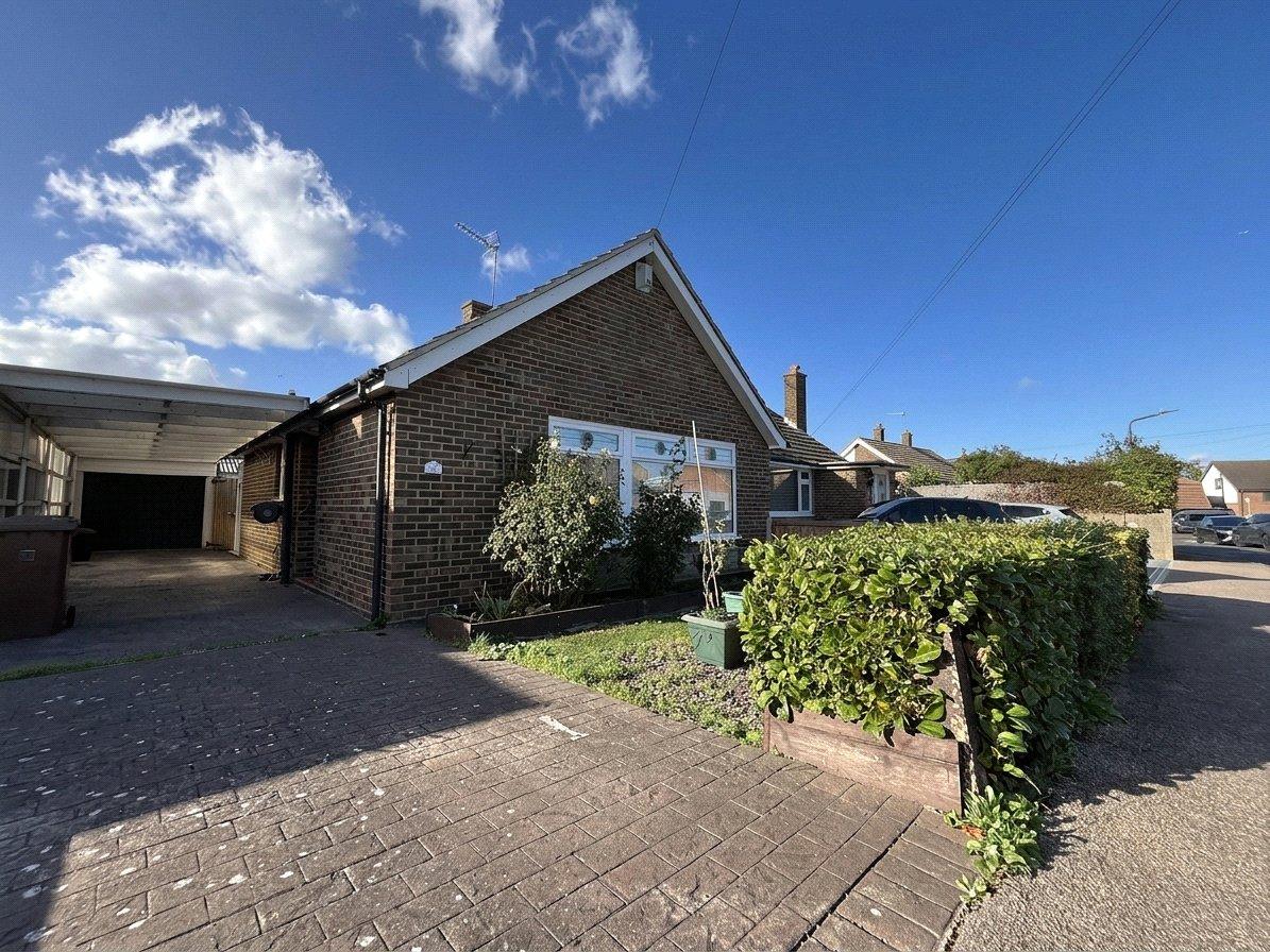 2 bedroom bungalow for sale in High Halstow | Robinson Michael & Jackson