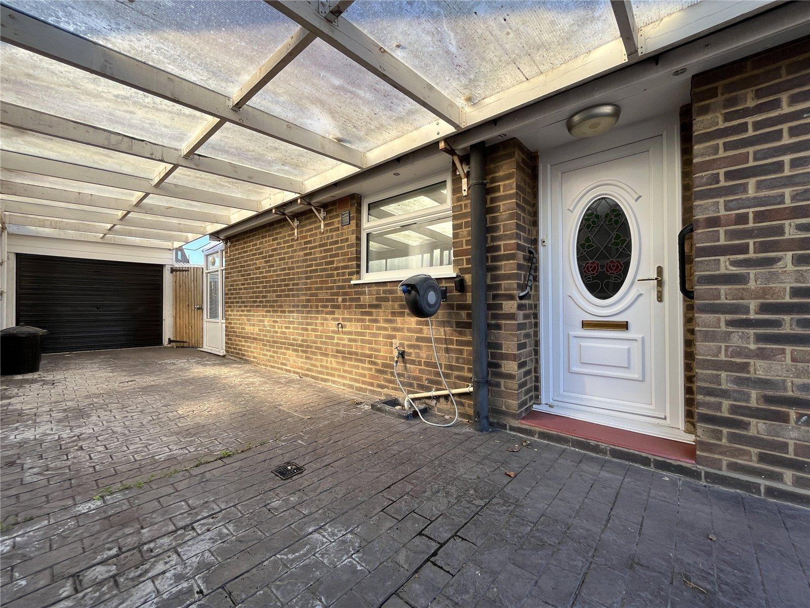 2 bedroom bungalow for sale in High Halstow | Robinson Michael & Jackson