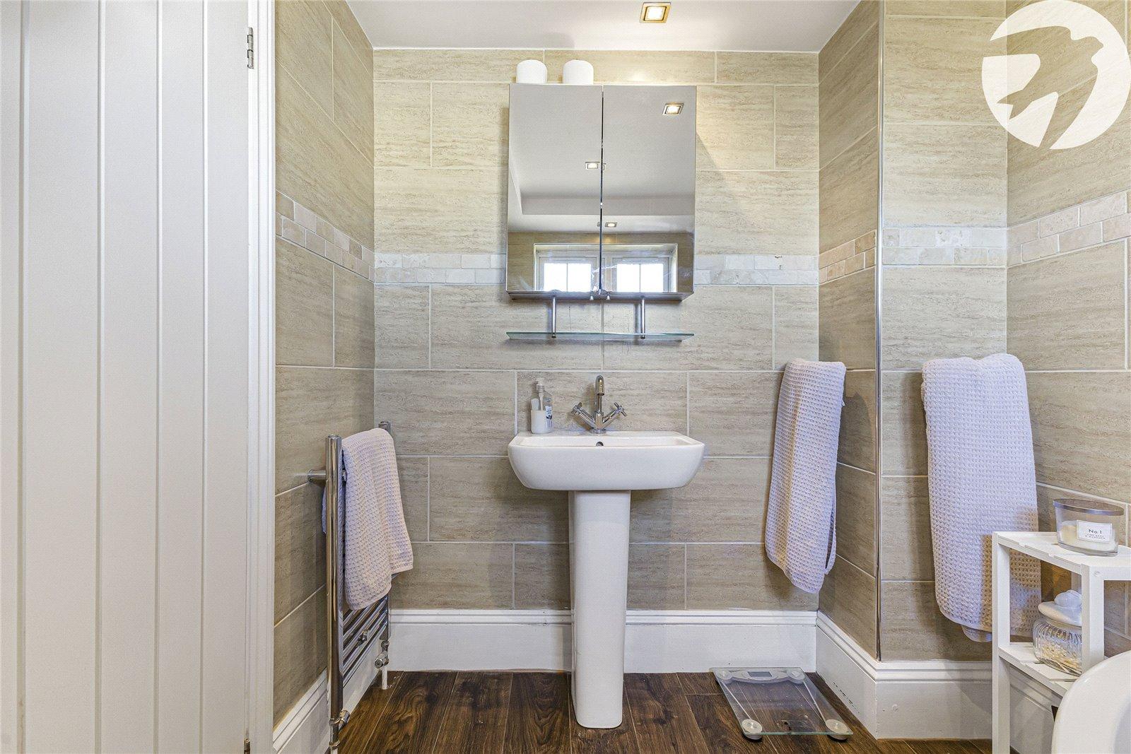 3 bedroom house for sale in Cliffe | Robinson Michael & Jackson