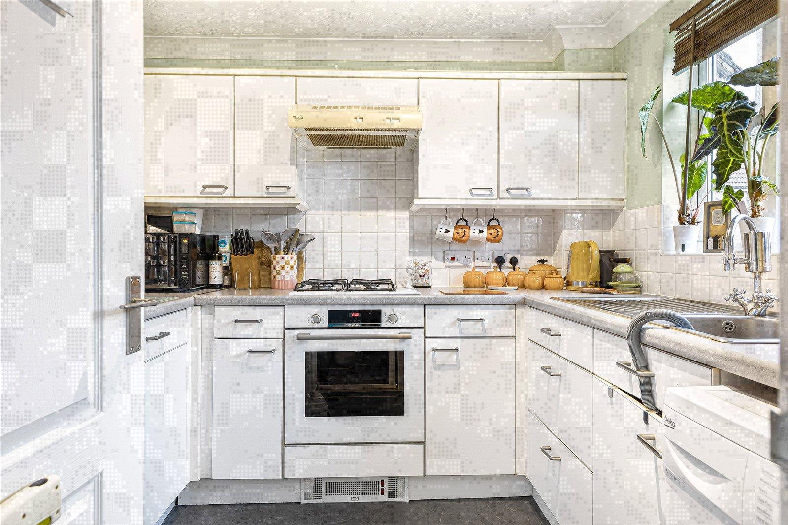 2 bedroom house for sale in Leaman Close | Robinson Michael & Jackson