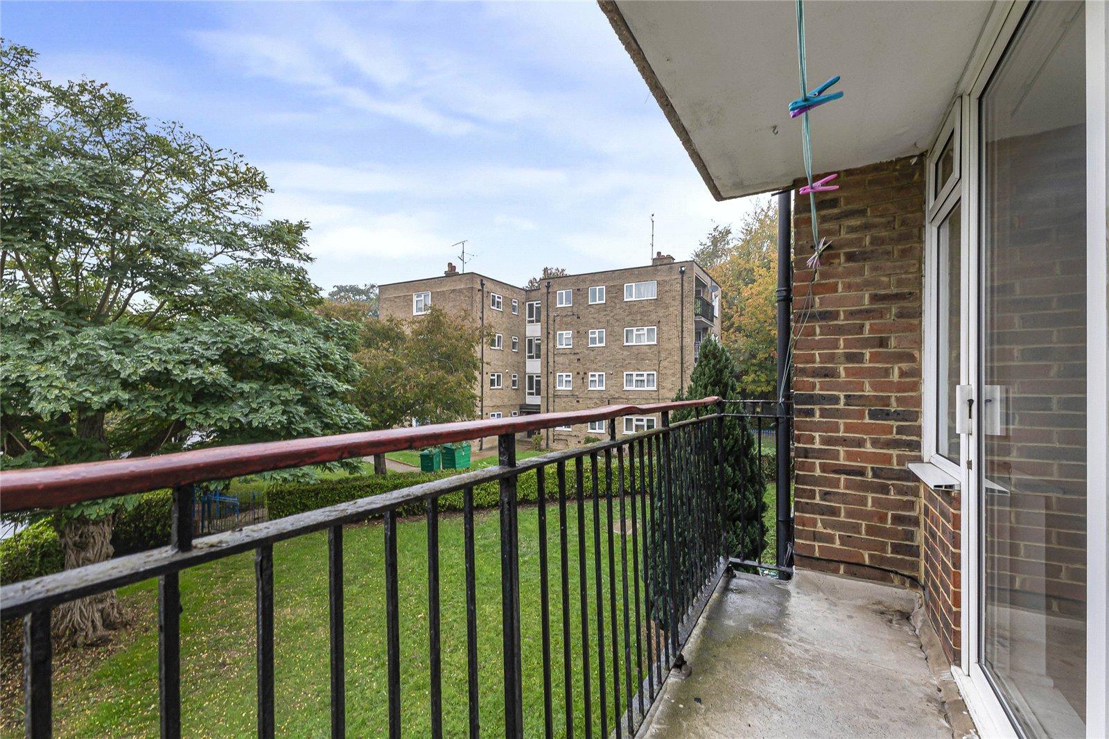 1 bedroom property for sale in Rochester | Robinson Michael & Jackson