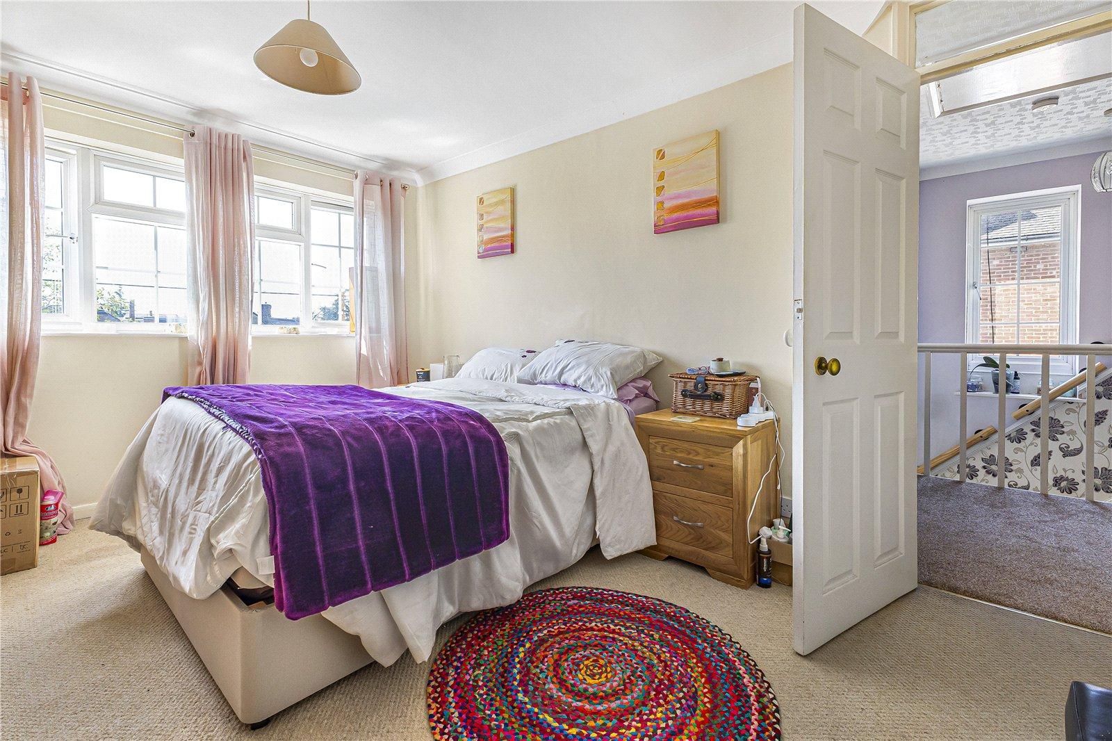 3 bedroom house for sale in Hextable | Robinson Jackson
