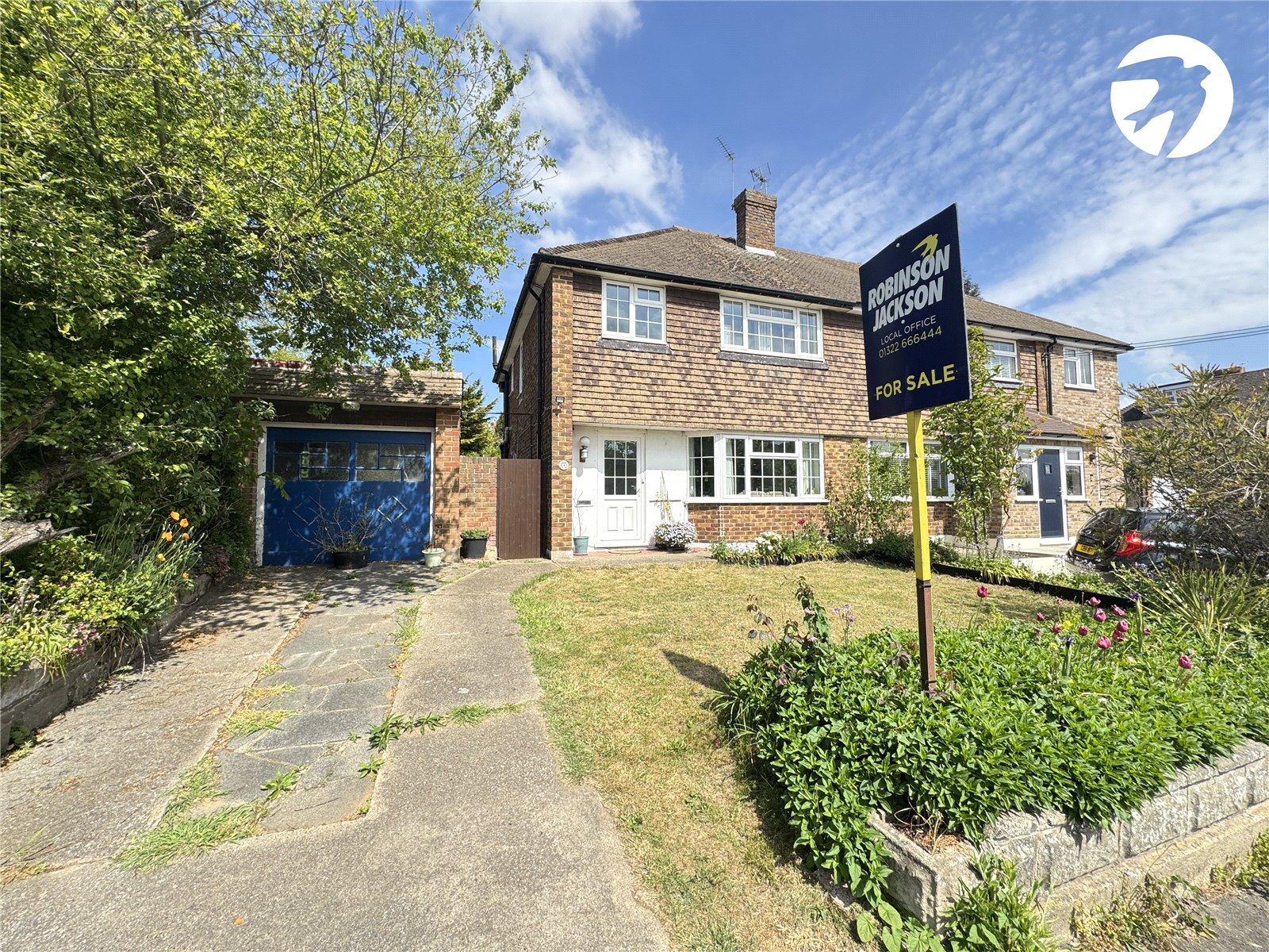 3 bedroom house for sale in Hextable | Robinson Jackson