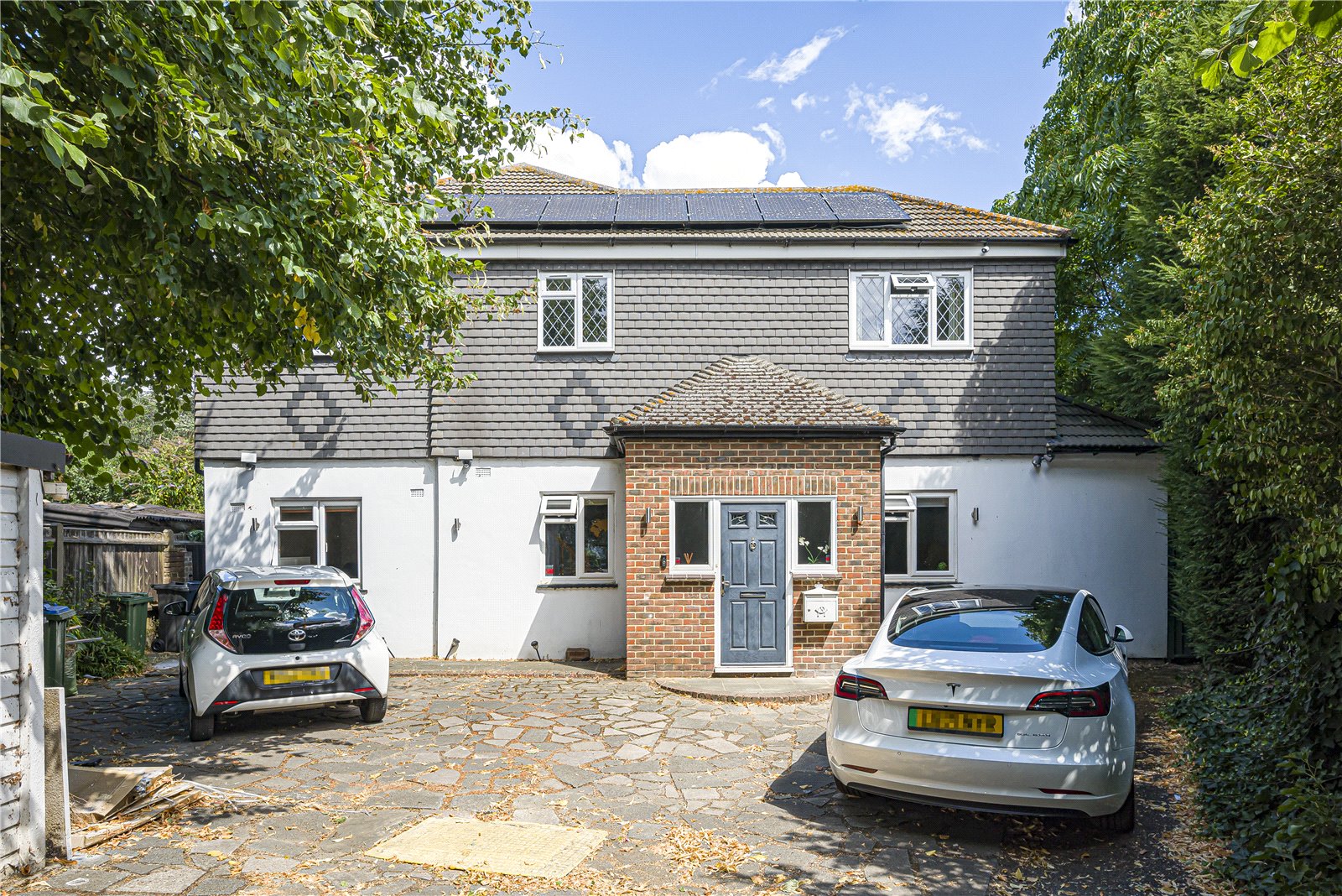 5 bedroom house for sale in Hextable | Robinson Jackson