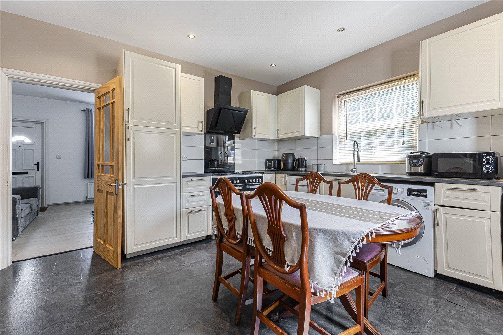 3 bedroom house for sale in Swanley | Robinson Jackson