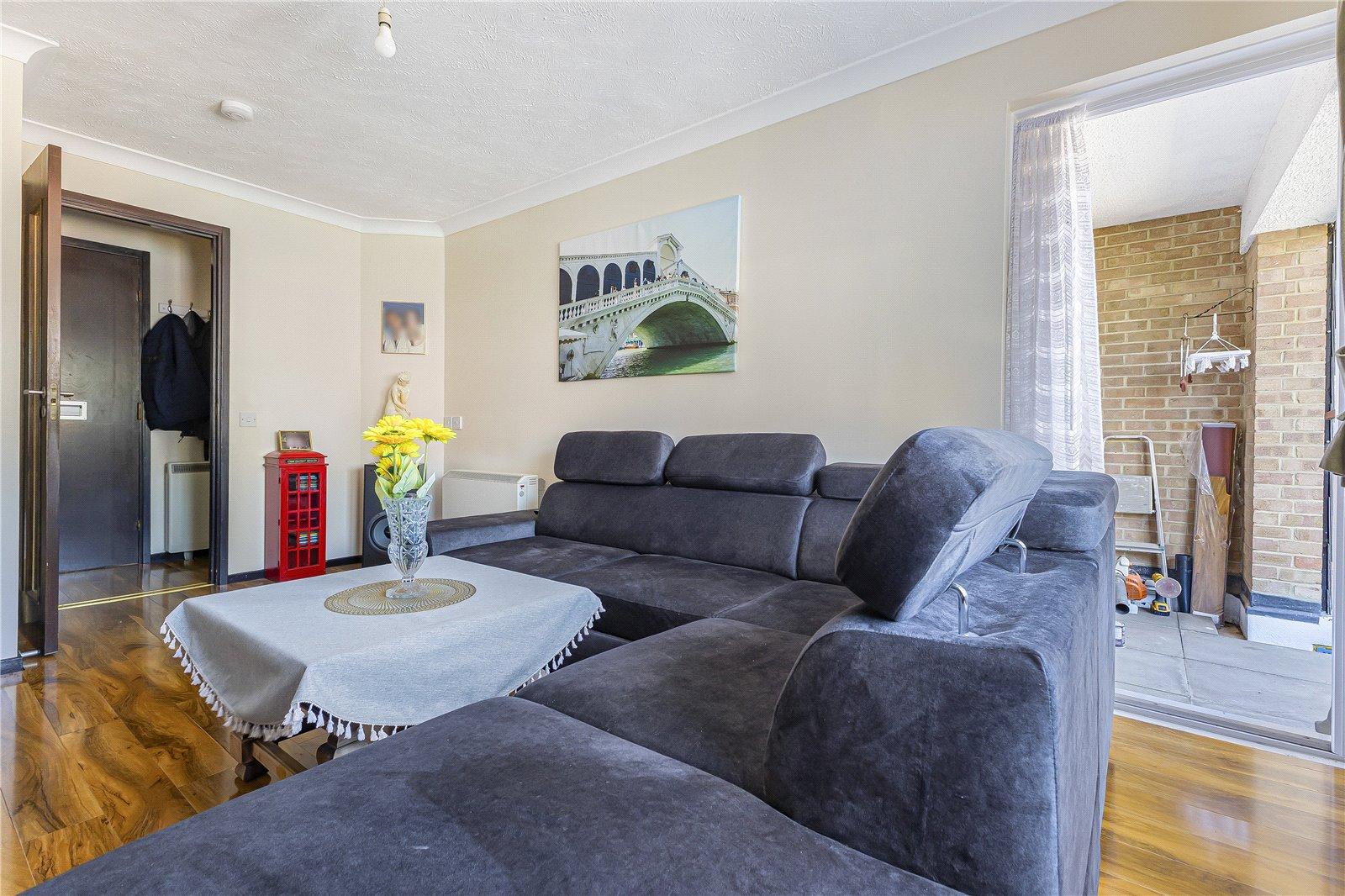 1 bedroom property for sale in The Spinney | Robinson Jackson