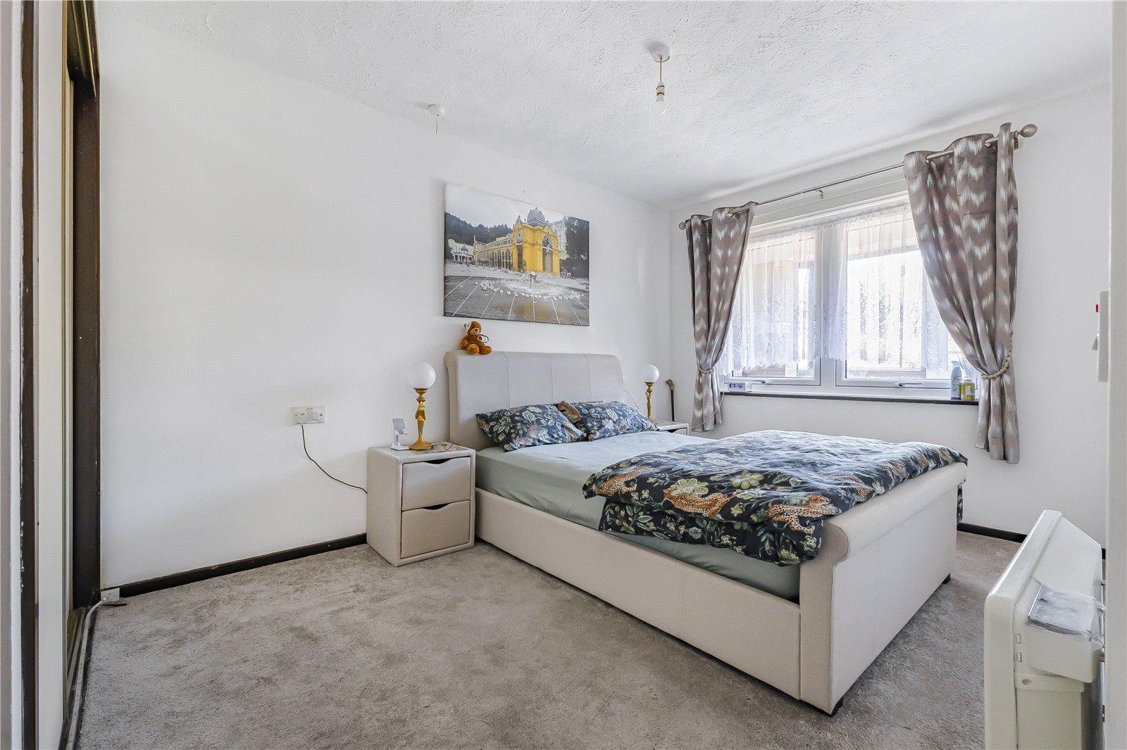 1 bedroom property for sale in The Spinney | Robinson Jackson