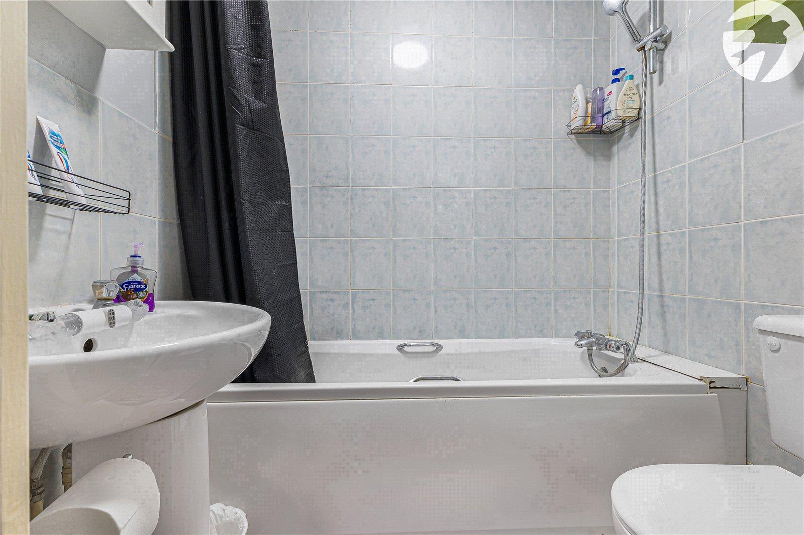 2 bedroom house for sale in Swanley | Robinson Jackson