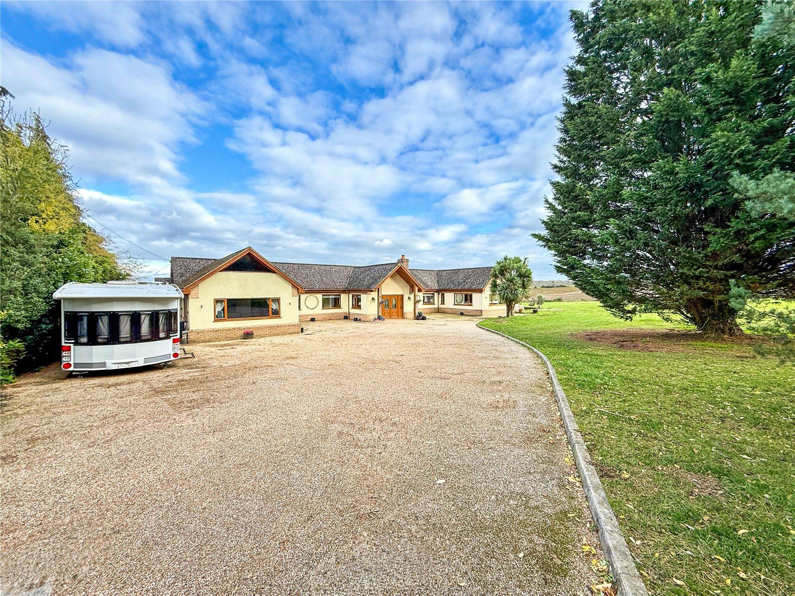 4 bedroom bungalow for sale in Eynsford | Robinson Jackson
