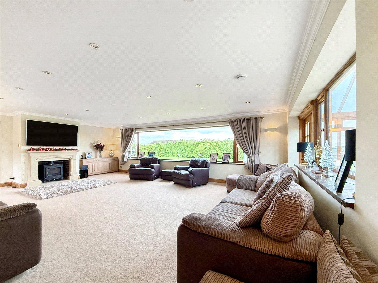 4 bedroom bungalow for sale in Eynsford | Robinson Jackson