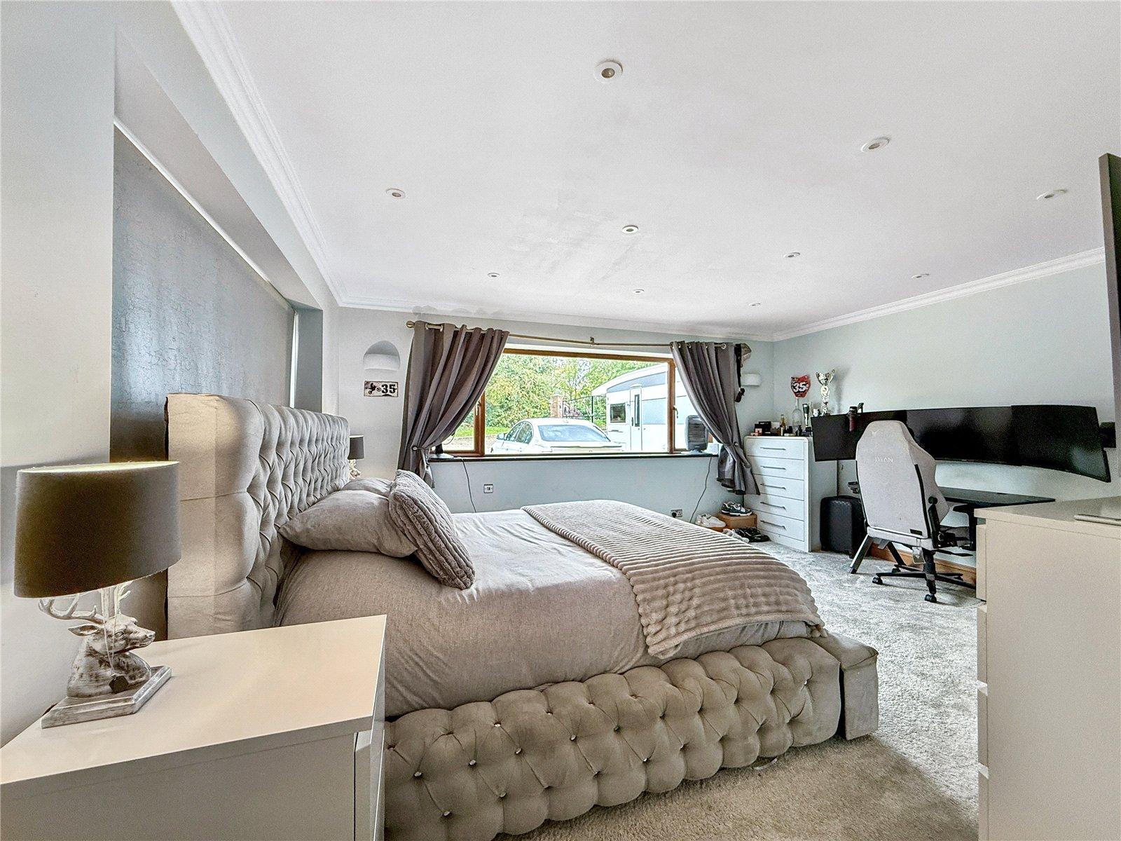 4 bedroom bungalow for sale in Eynsford | Robinson Jackson