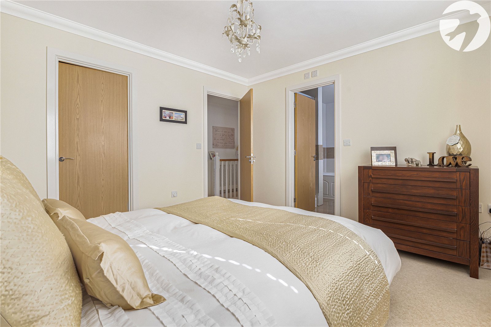 4 bedroom house for sale in Swanley | Robinson Jackson
