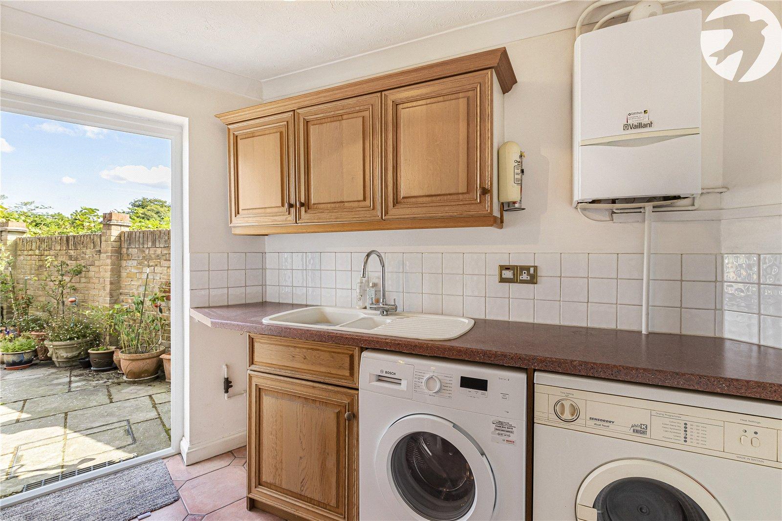 3 bedroom house for sale in Crockenhill | Robinson Jackson