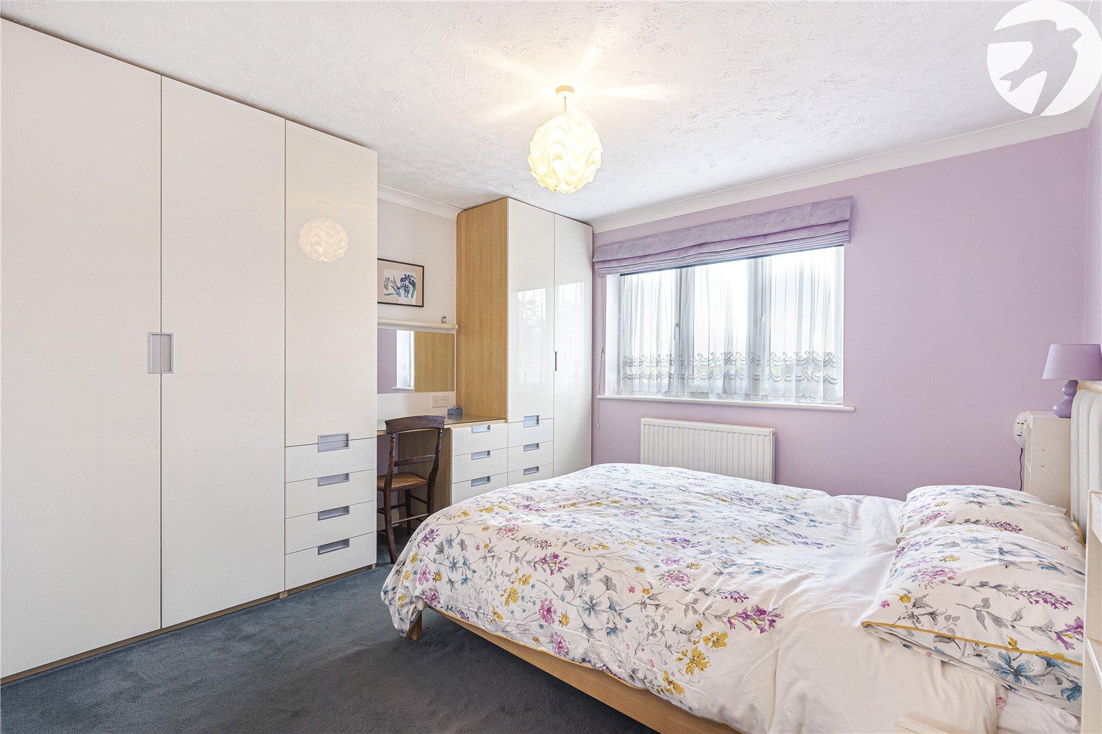 3 bedroom house for sale in Crockenhill | Robinson Jackson