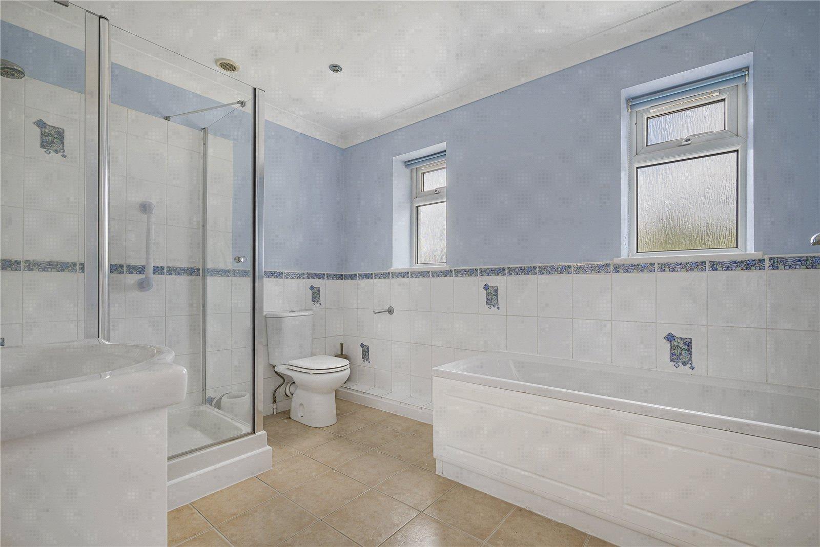 4 bedroom house for sale in Hextable | Robinson Jackson