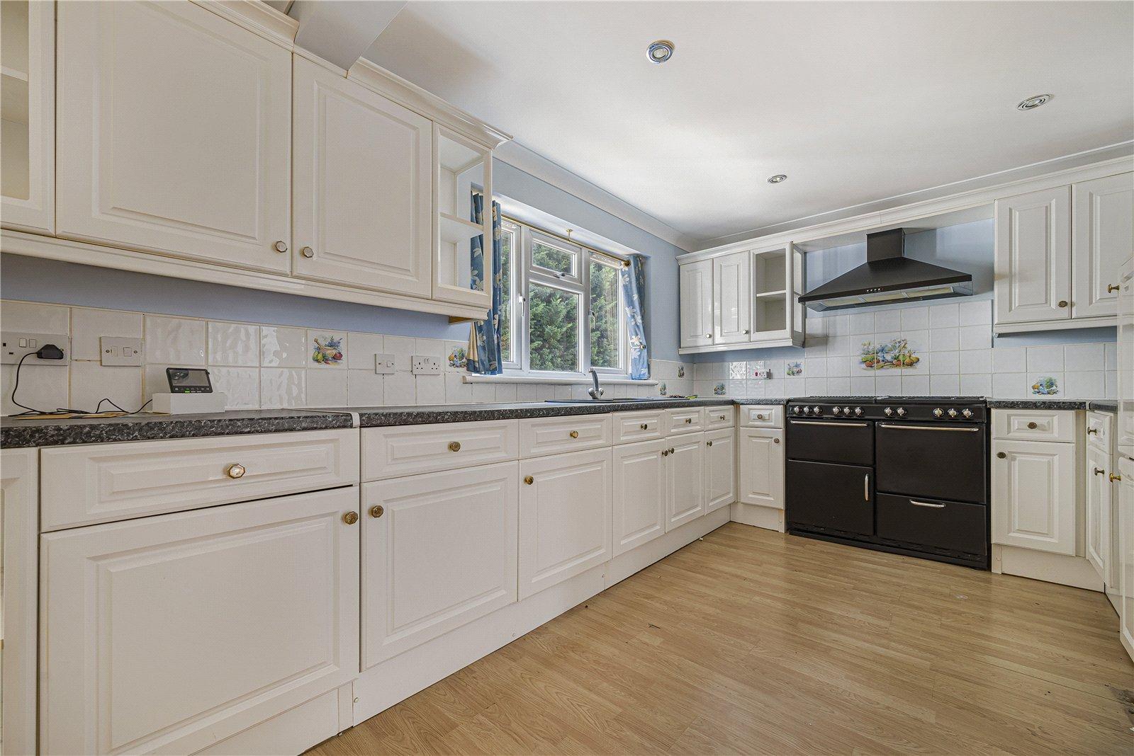 4 bedroom house for sale in Hextable | Robinson Jackson