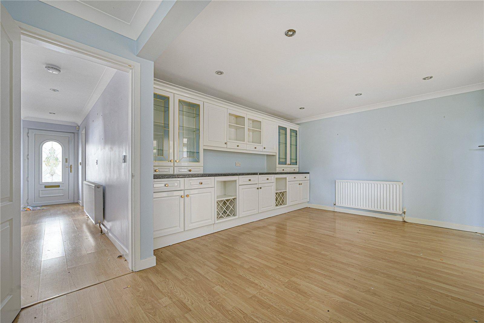 4 bedroom house for sale in Hextable | Robinson Jackson