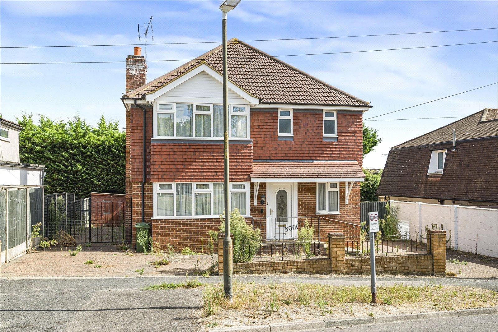 4 bedroom house for sale in Hextable | Robinson Jackson