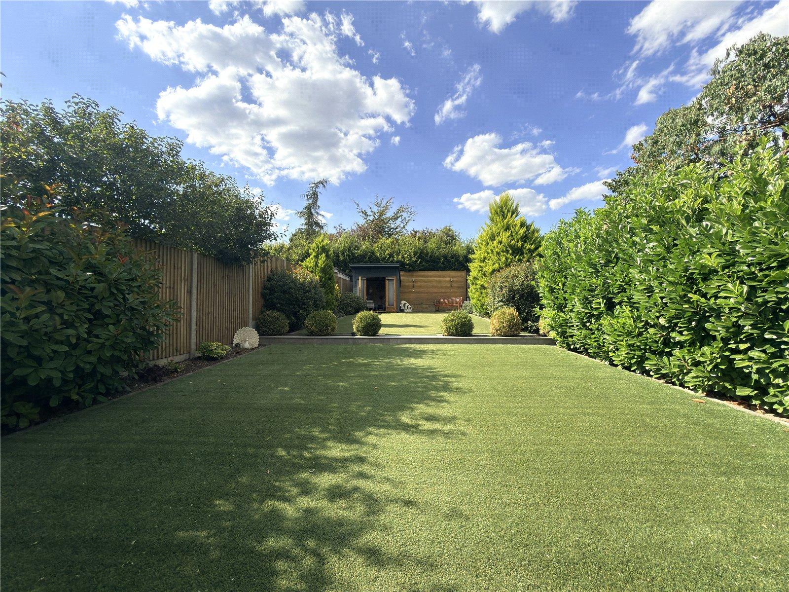 4 bedroom house for sale in Hextable | Robinson Jackson