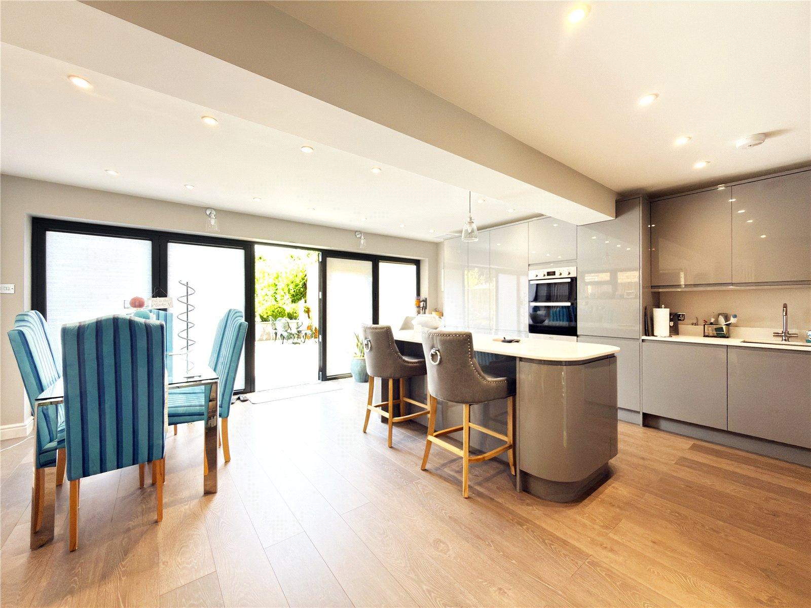 4 bedroom house for sale in Hextable | Robinson Jackson