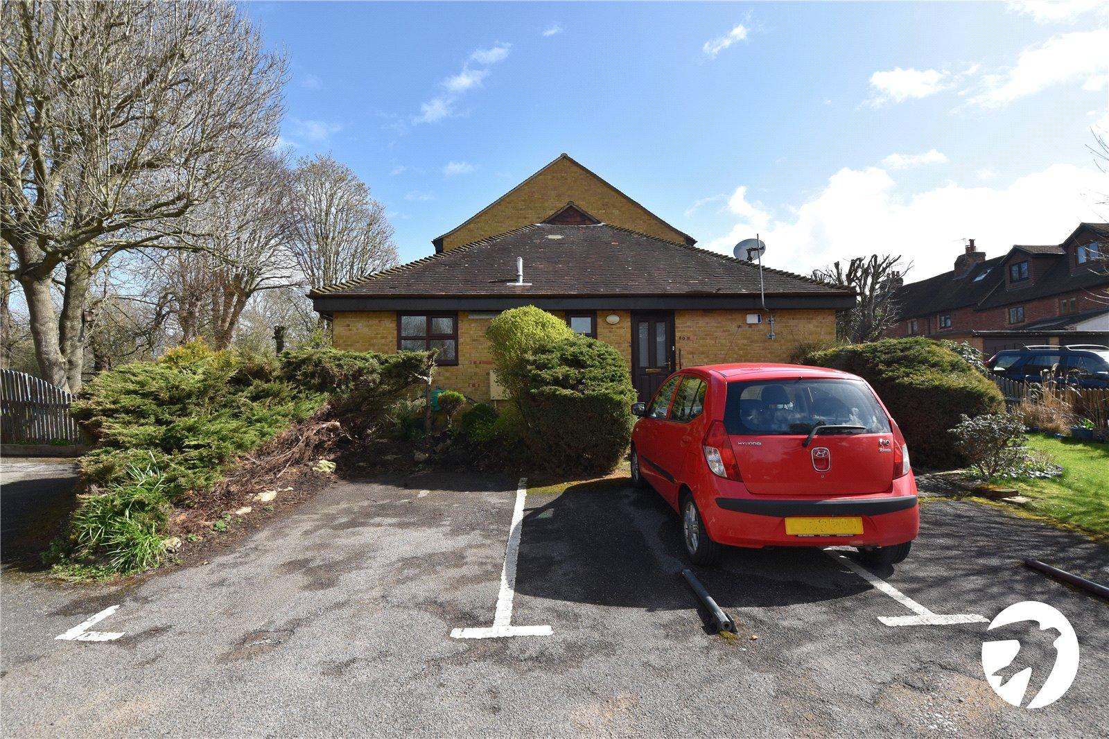 2 bedroom bungalow for sale in Eynsford | Robinson Jackson