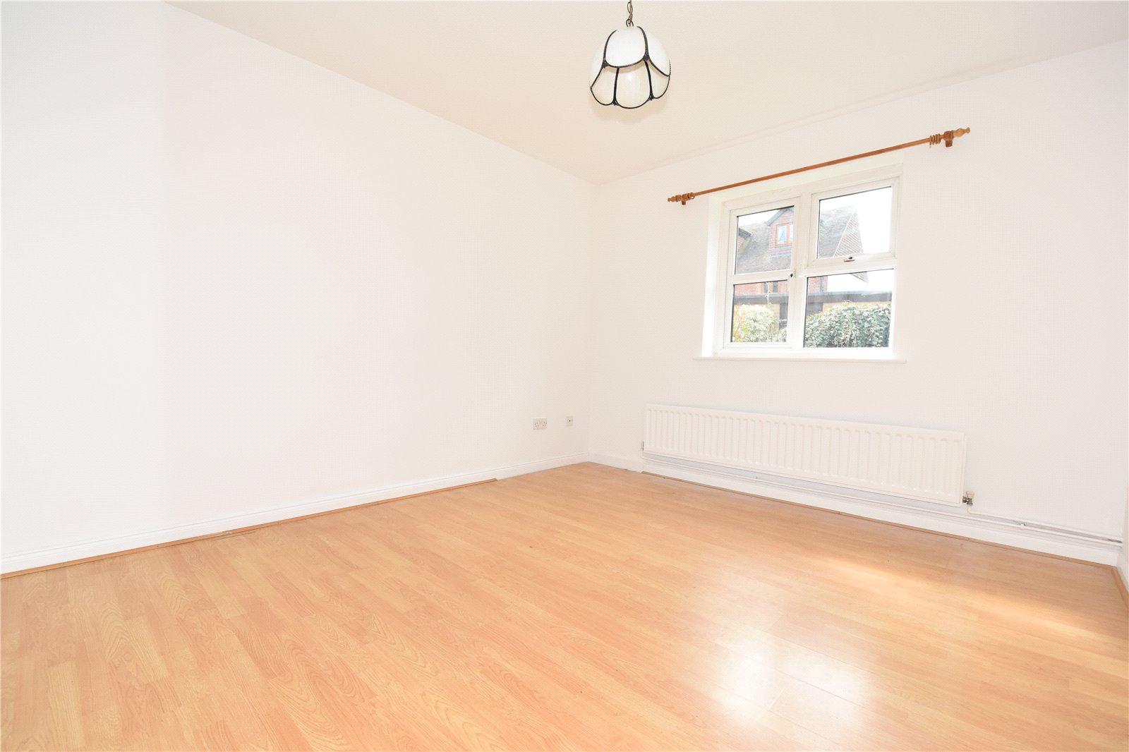 2 bedroom bungalow for sale in Eynsford | Robinson Jackson